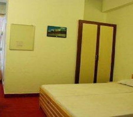Hotel Bhagat Chamoli Værelse billede